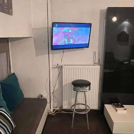 Loft For 4 To The Center Of *