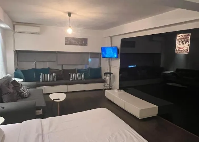 Loft For 4 To The Center Of Appartamento Salonicco